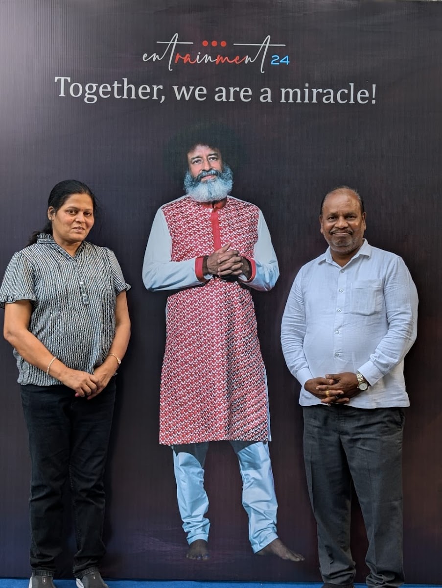 Mallikaarjun Bhupalam and his wife